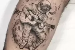 astronaut-an-space-themed-tattoo-ideas-300x298