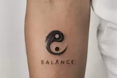 ying-yang-tattoo-men-tattoo