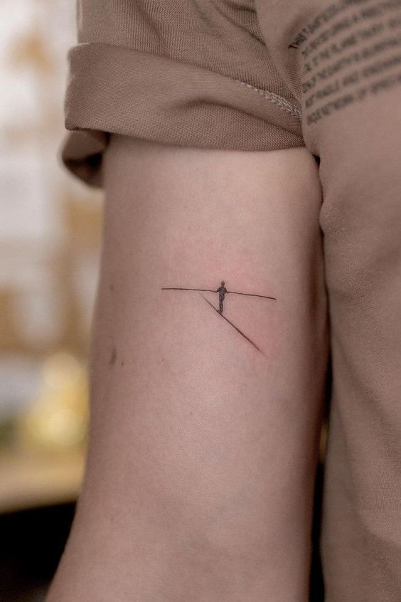 Minimal Tattoo